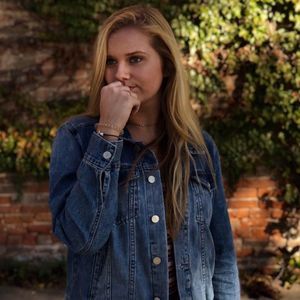 Meet your Posher, Janie